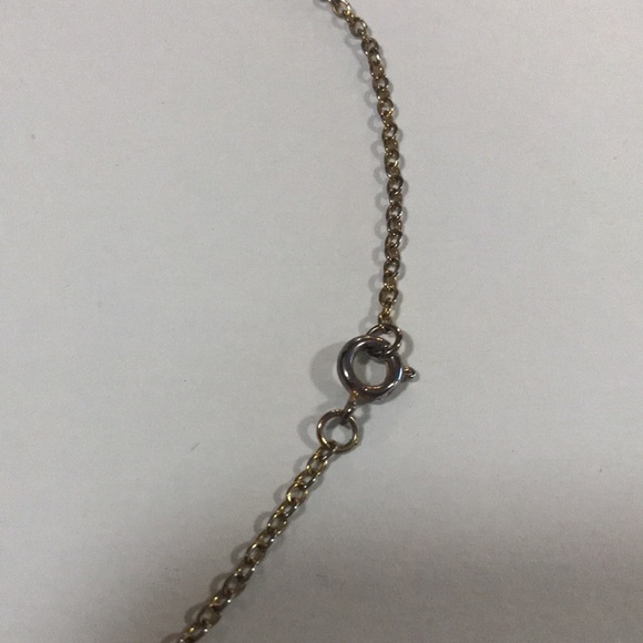 Elegant Beautiful Necklace - Picture 9 of 10